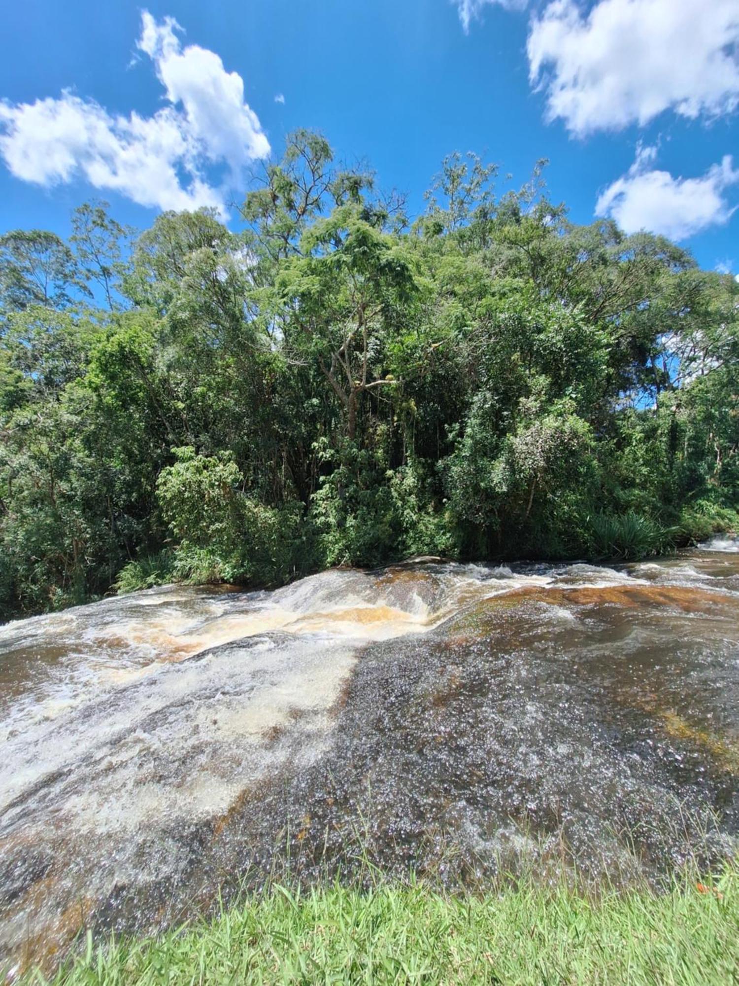 Villa Chácara ladeira de Pedra Salesópolis Esterno foto