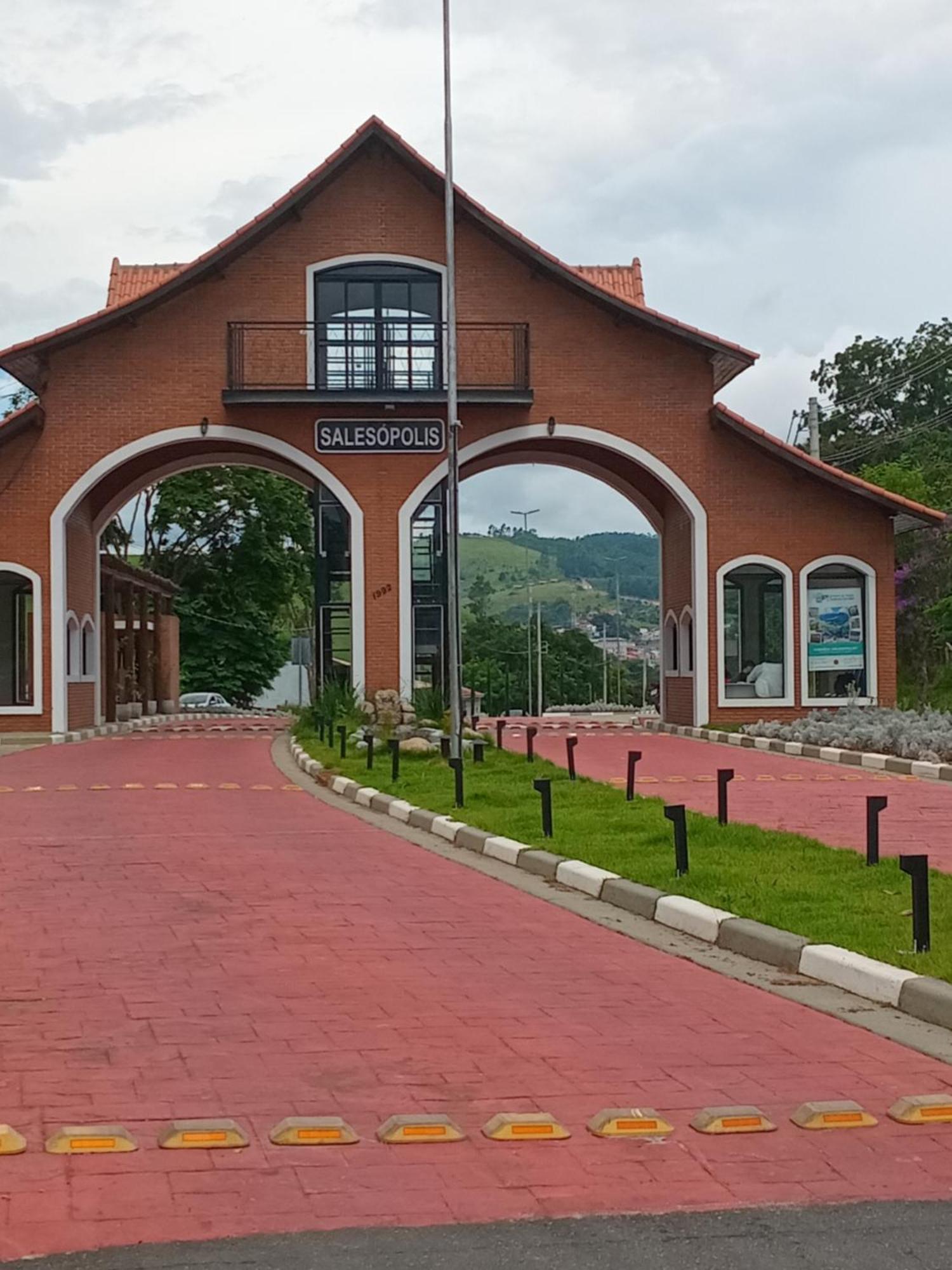 Villa Chácara ladeira de Pedra Salesópolis Esterno foto